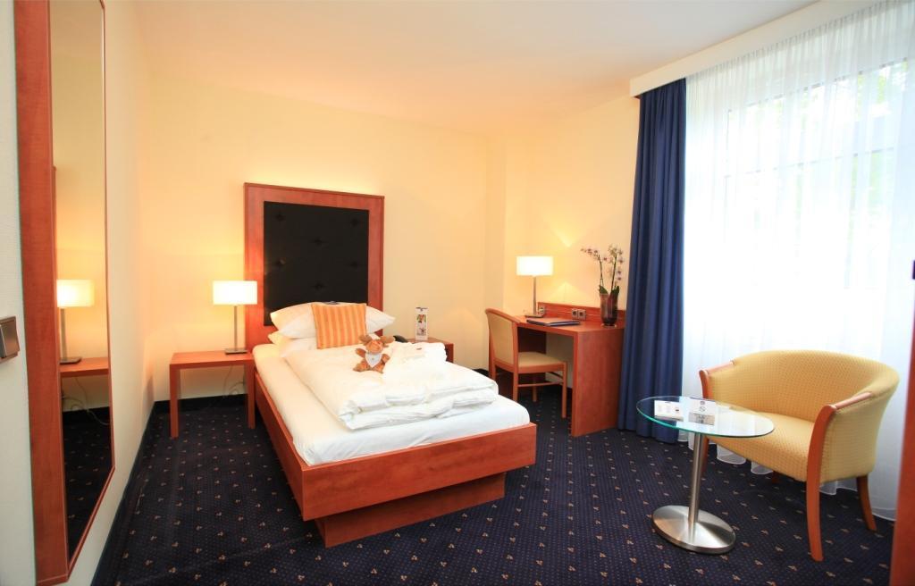 Best Western Plus Hotel Steinsgarten Giessen Exterior photo